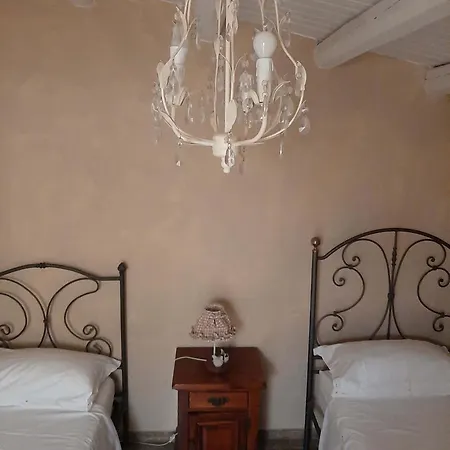 La Casa Di Piero E Mary Brucoli