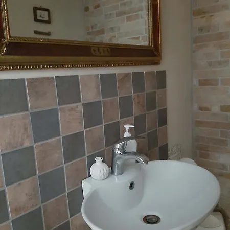 La Casa Di Piero E Mary Apartman Brucoli